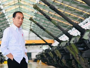 Jokowi Dijadwalkan Hadiri Apel Akbar Kokam di Stadion Manahan Solo Jokowi Dijadwalkan Hadiri Apel Akbar Kokam di Stadion Manahan Solo