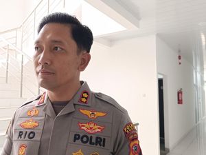 Kapolres Bogor Minta Maaf soal Salah Tangkap Pasutri, Copot 9 Polisi Terlibat Kapolres Bogor Minta Maaf soal Salah Tangkap Pasutri, Copot 9 Polisi Terlibat