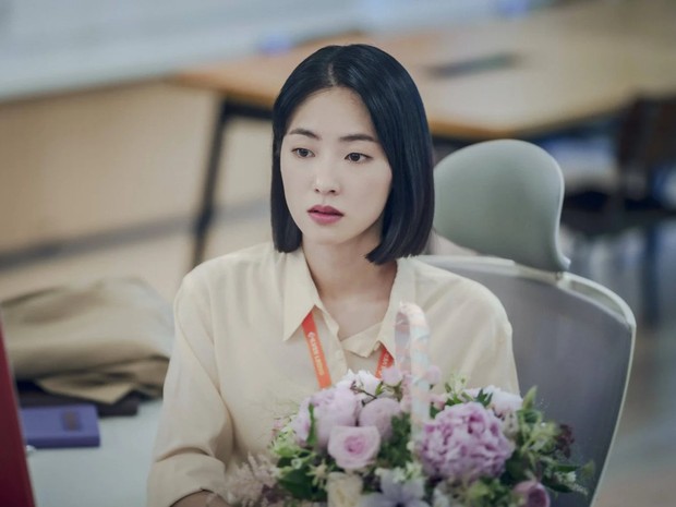 Model rambut Jeon Yeo Been di A Time Called You/ Foto: instagram.com/netflixkr