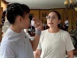 Mata Nagita Slavina Kena Bola Tenis, Kornea Robek 2 Milimeter