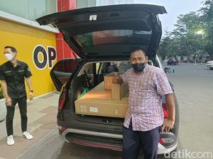 Senangnya Pelanggan Beli TV di Transmart Full Day Sale Diskon Rp 3 Jutaan