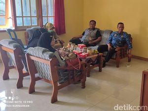 6 Tahun Tak Terima Bantuan, ATM BPNT Milik Mesinah Keliru Diberi ke Misinah 6 Tahun Tak Terima Bantuan, ATM BPNT Milik Mesinah Keliru Diberi ke Misinah
