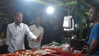 Pagi-pagi, Jokowi Kunjungi Pasar Jatinegara