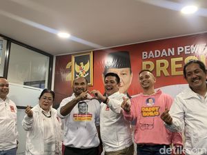Sambangi Rumah Relawan Prabowo, Projo Bagikan Taktik Jokowi Menang