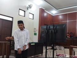Riko Pembunuh Elisa Pakai Kloset di Pandeglang Divonis 15 Tahun Penjara