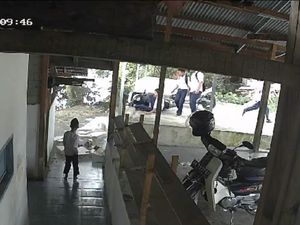 Buntut Siswa SD Tewas Tertimpa Tembok, Disdik Minta Pelajar Tak Bawa Motor Buntut Siswa SD Tewas Tertimpa Tembok, Disdik Minta Pelajar Tak Bawa Motor