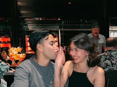 Momen Manis Vidi Aldiano Kuliner Bareng Sheila dan Para Sahabat