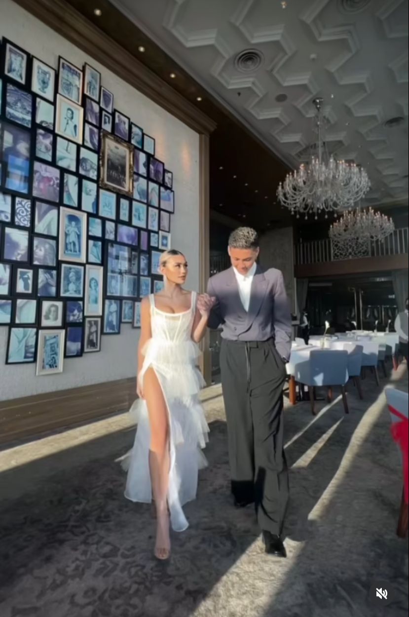 Agnez Mo dan Adam Rosyadi