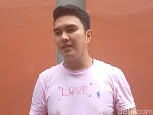 Memang Lain! Aldi Taher Punya Grup WA Bareng Istri dan Mantan Memang Lain! Aldi Taher Punya Grup WA Bareng Istri dan Mantan