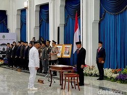 Bambang Tirtoyuliono Resmi Dilantik Jadi Pj Wali Kota Bandung
