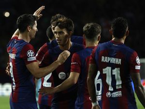 Barca Pesta Gol, Joao Felix Banjir Pujian Balde Dapat Cacian