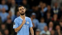 Pemain Manchester City Bernardo Silva juga masuk di daftar buruan PSG, walaupun posisinya berbeda dengan Mbappe. Diketahui, Silva memang sudah lama masuk dalam radar PSG. Foto: REUTERS/PHIL NOBLE