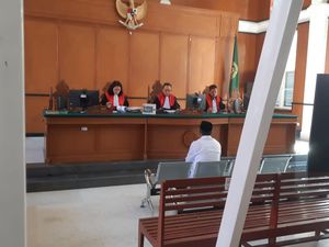 Vonis Ringan Hakim untuk Eks Kepala BPKD Takalar di Kasus Korupsi Pasir Laut Vonis Ringan Hakim untuk Eks Kepala BPKD Takalar di Kasus Korupsi Pasir Laut