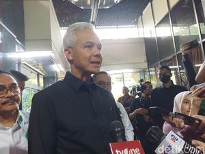 Arahan Ganjar di Rapat Perdana Bareng Tim Pemenangan Nasional Arahan Ganjar di Rapat Perdana Bareng Tim Pemenangan Nasional