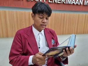 Hafal 30 Juz Al-Quran, Anak Nelayan Bangkalan Kuliah Gratis di Surabaya