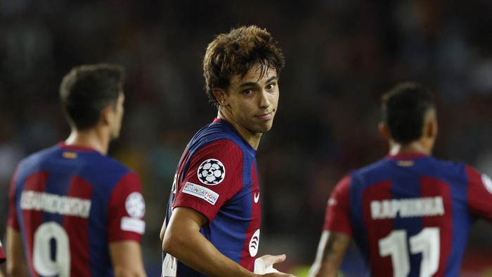 Soccer Football - Champions League - Group H - FC Barcelona v Royal Antwerp - Estadi Olimpic Lluis Companys, Barcelona, Spain - September 19, 2023 FC Barcelonas Joao Felix celebrates scoring their fifth goal REUTERS/Albert Gea