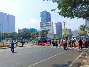 Ada Demo GNPR soal Pulau Rempang, Lalin Patung Kuda Mulai Ditutup