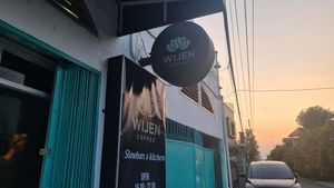 Menikmati Kopi Sambil Berbincang Hangat di Wijen Coffee