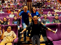 Bank Mega Ajak Nasabah Nobar Expend4bles di Medan