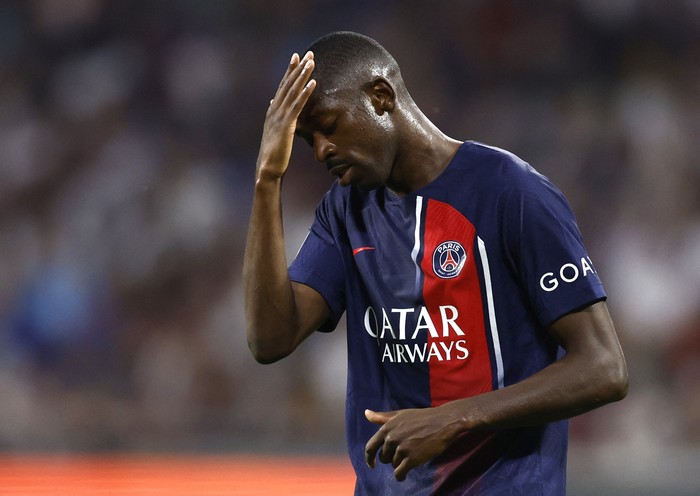 Soccer Football - Ligue 1 - Olympique Lyonnais v Paris St Germain - Groupama Stadium, Lyon, France - September 3, 2023 Paris St Germains Ousmane Dembele reacts REUTERS/Gonzalo Fuentes
