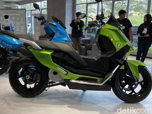 Alva Bicara Peluang Ekspor Motor Listrik Buatan Cikarang