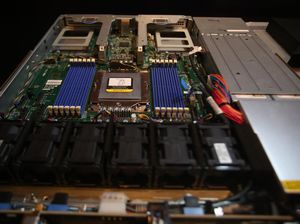 Saham Nvidia-AMD Terbang Tinggi Gegara AI