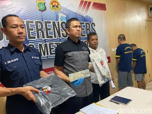 Polisi Bongkar Sindikat Pemalsuan STNK di Depok, 3 Pelaku Ditangkap Polisi Bongkar Sindikat Pemalsuan STNK di Depok, 3 Pelaku Ditangkap