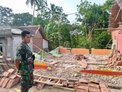 Tembok TK di Pandeglang Roboh, 1 Pekerja Bangunan Tewas Tertimpa