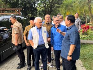 Dibela Prabowo soal Bagi-bagi Uang Gocapan, Zulhas: Aku Padamu Pak