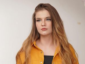 Andrea Henriette Pernah Nangis Tak Bisa Bahasa Inggris Meski Berparas Bule Andrea Henriette Pernah Nangis Tak Bisa Bahasa Inggris Meski Berparas Bule