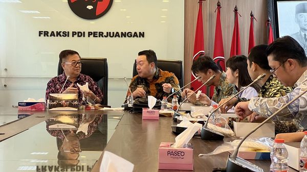 BMI Jakut Beraudiensi dengan Anggota DPR Darmadi Durianto