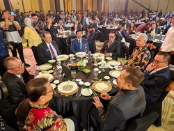 Raih detikcom Award, Ganjar Bicara Pentingnya Akses Pendidikan ke Warga Miskin