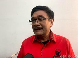 Sindiran Djarot ke Jokowi: Baru Kali Ini Anak, Mantu Mungkin Cucu Disiapkan