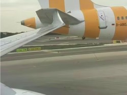 Dua Sayap Pesawat Ciuman, Penumpang Dengar Suara Mengerikan