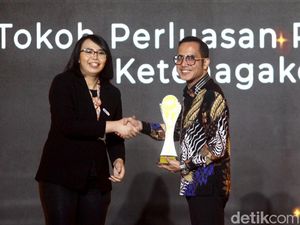 Gubernur Sulut Olly Dondokambey Raih detikcom Awards 2023