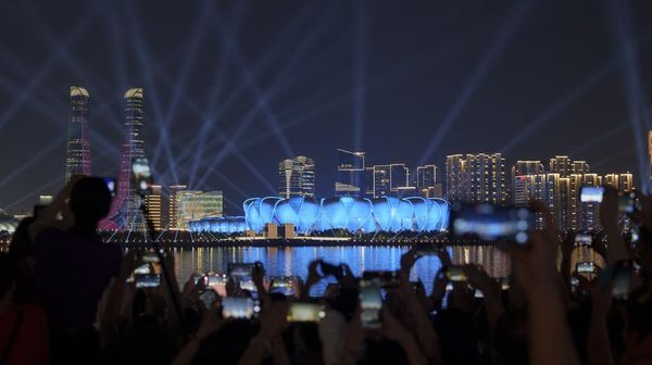 Hangzhou Olympic Sports Centre Stadium Bertabur Cahaya Jelang Asian Games