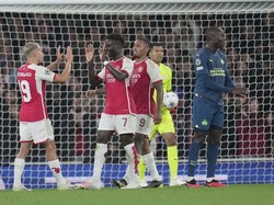 Masing-masing gol dicetak Bukayo Saka di menit ke-7, Leandro Trossard (20), dan Gabriel Jesus (38).  