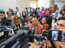 Kapolri Harap Bazar Kreasi Bhayangkari Dorong UMKM Bisa Go International