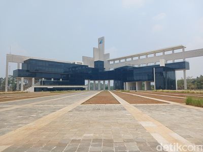 Potret Megahnya Kampus UIII yang Punya Jurusan Terkait Polusi