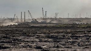 Melihat Proyek Pembangunan Kalimantan Industrial Park Indonesia