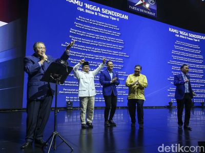 Potret SBY-Prabowo Nyanyi Bareng Kamu Nggak Sendirian