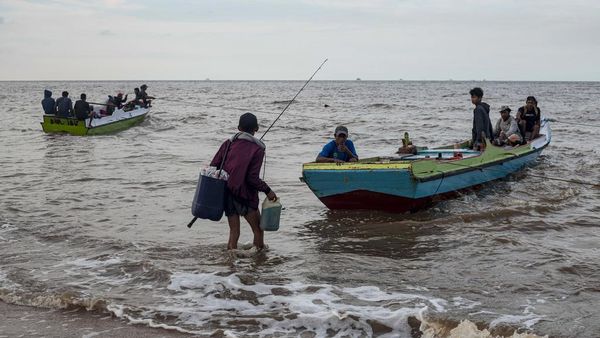 Nasib Nelayan Perairan Tanah Kuning Terdampak Proyek KIPI