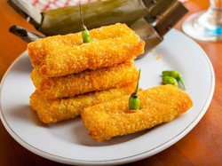 Netizen Ini Curhat Kena Nyinyir Tetangga Karena Jualan Risol Mayo