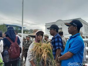 Akses Sawah Ditutup, Petani Ramunia Ngadu ke Kantor Gubsu
