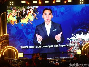 Ibas Sabet Tokoh Aspiratif-Peduli Kesejahteraan Masyarakat detikcom Award