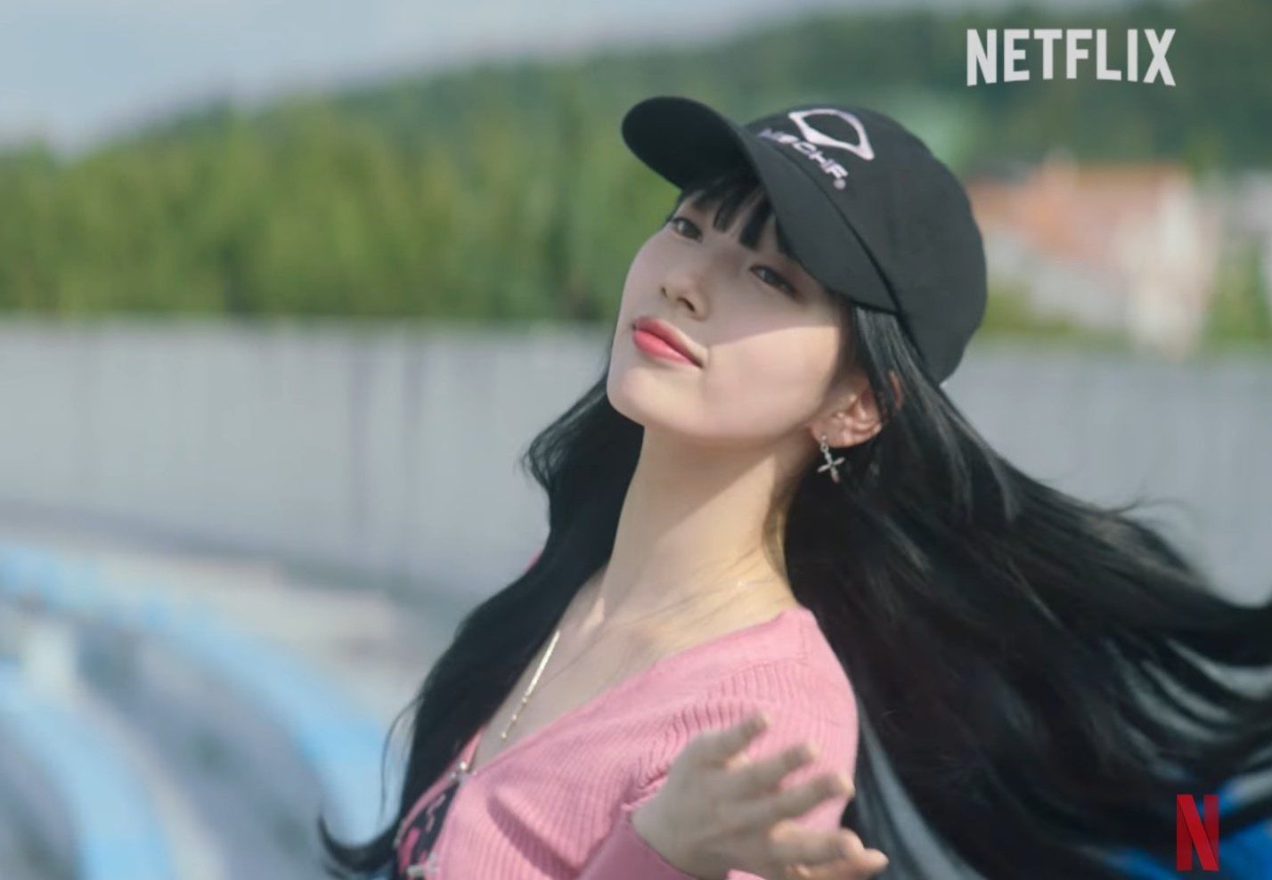 Suzy dalam drama Korea Doona