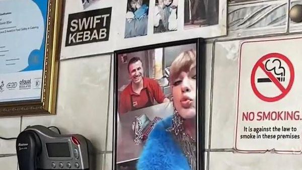 Toko Kebab Favorit Taylor Swift di London Jadi Wisata Bagi Swiftie