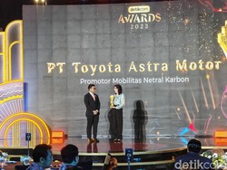 Toyota Sabet Penghargaan Promotor Mobilitas Netral Karbon