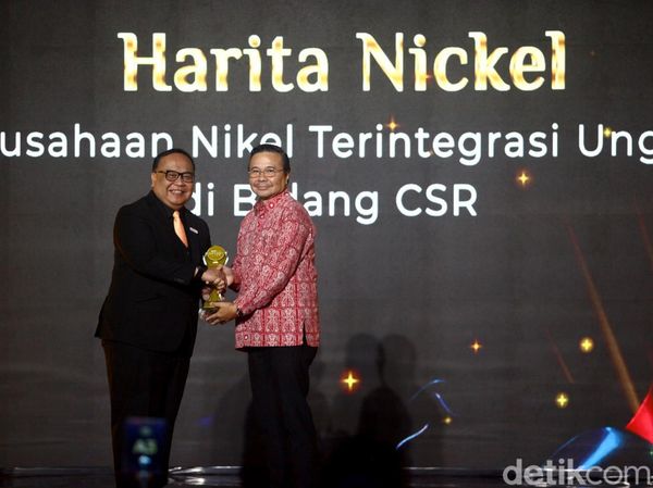 Trofi Penghargaan Perusahaan Nikel Terintegrasi Diberikan Kepada Harita Nickel