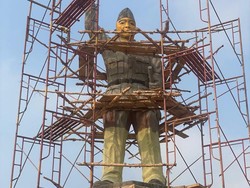 Patung Bung Karno di Banyuasin Gemuk, Proyek Disorot